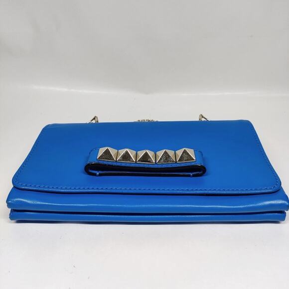 💎✨AUTHENTlC✨💎Valentino Garavani Leather Shoulder Bag - Picture 4 of 8